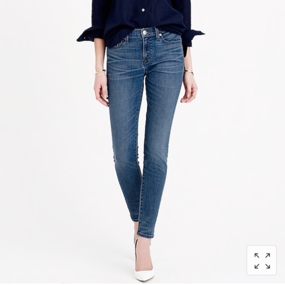 J. Crew Denim - J Crew toothpick skinny jeans medium wash 24
